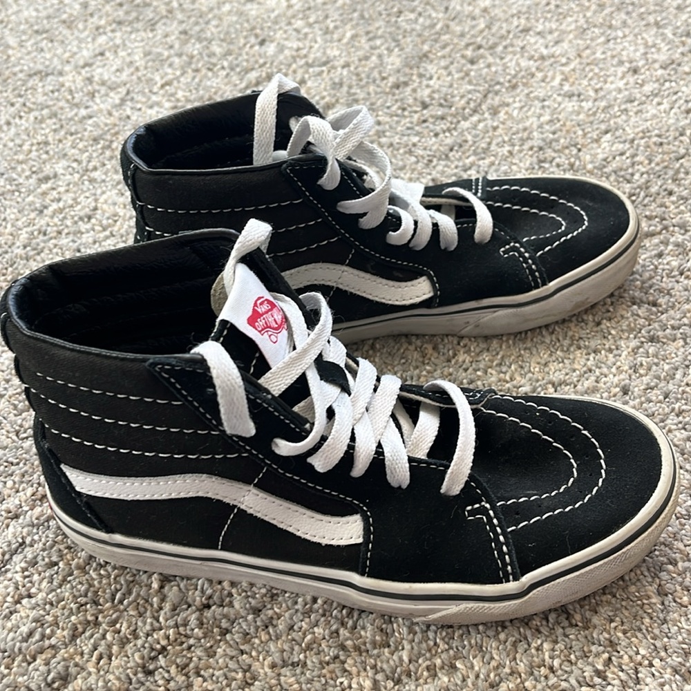 Kids Vans - Picture 2 of 4